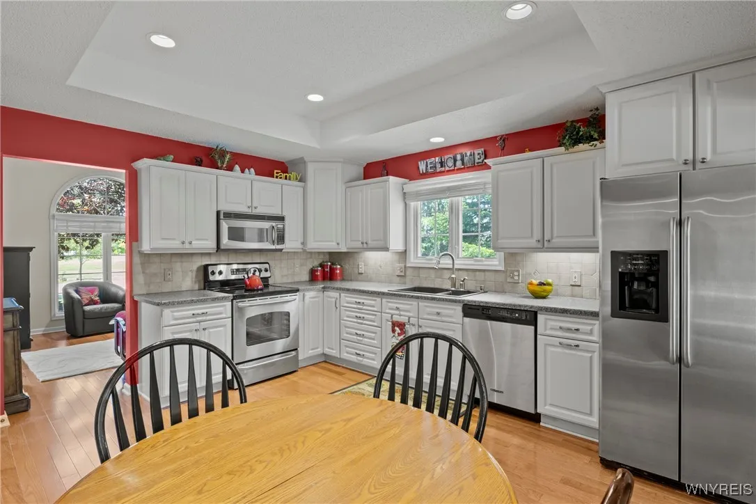 6 Fair Woods Drive, Amherst, New York 14221, Amherst, New York 14221, 2 Bedrooms Bedrooms, 5 Rooms Rooms,2 BathroomsBathrooms,Residential,For Sale,6 Fair Woods Drive, Amherst, New York 14221,B1622704