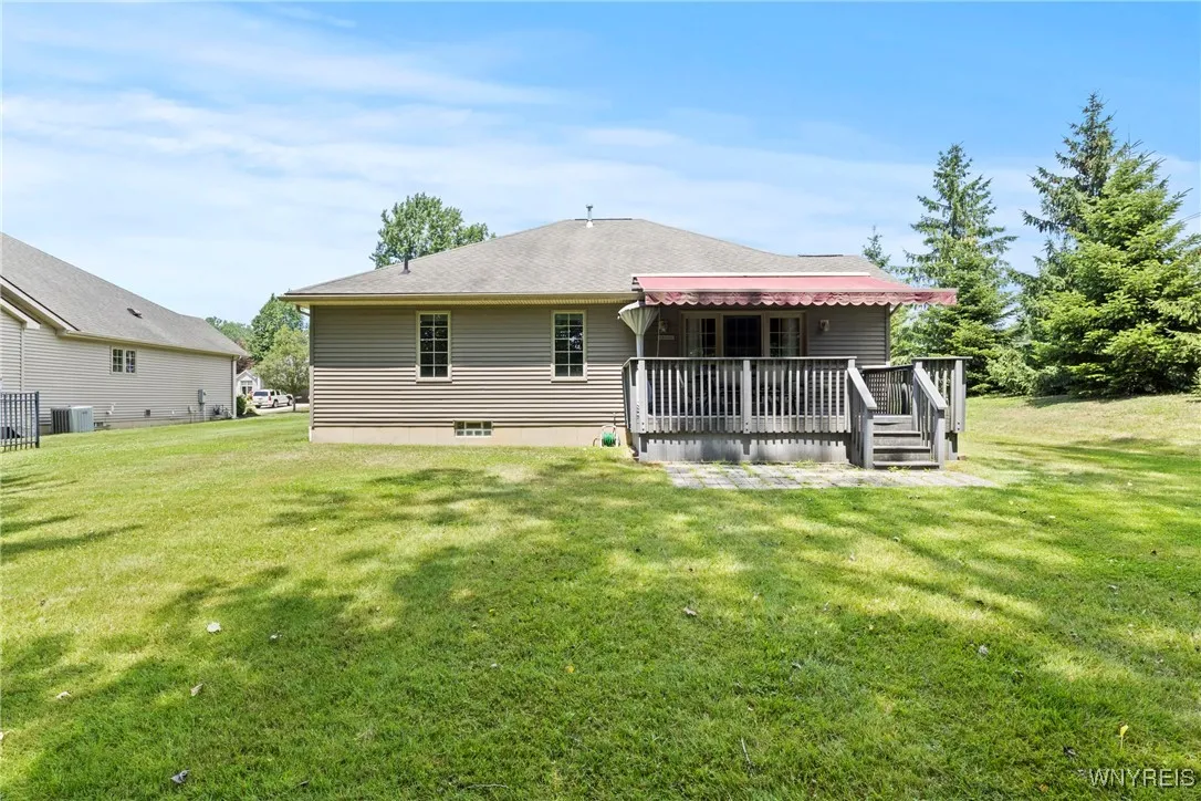 6 Fair Woods Drive, Amherst, New York 14221, Amherst, New York 14221, 2 Bedrooms Bedrooms, 5 Rooms Rooms,2 BathroomsBathrooms,Residential,For Sale,6 Fair Woods Drive, Amherst, New York 14221,B1622704