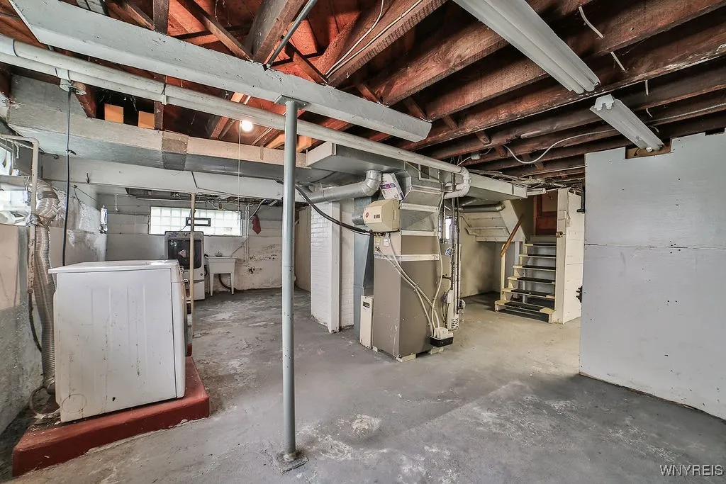 Full dry basement