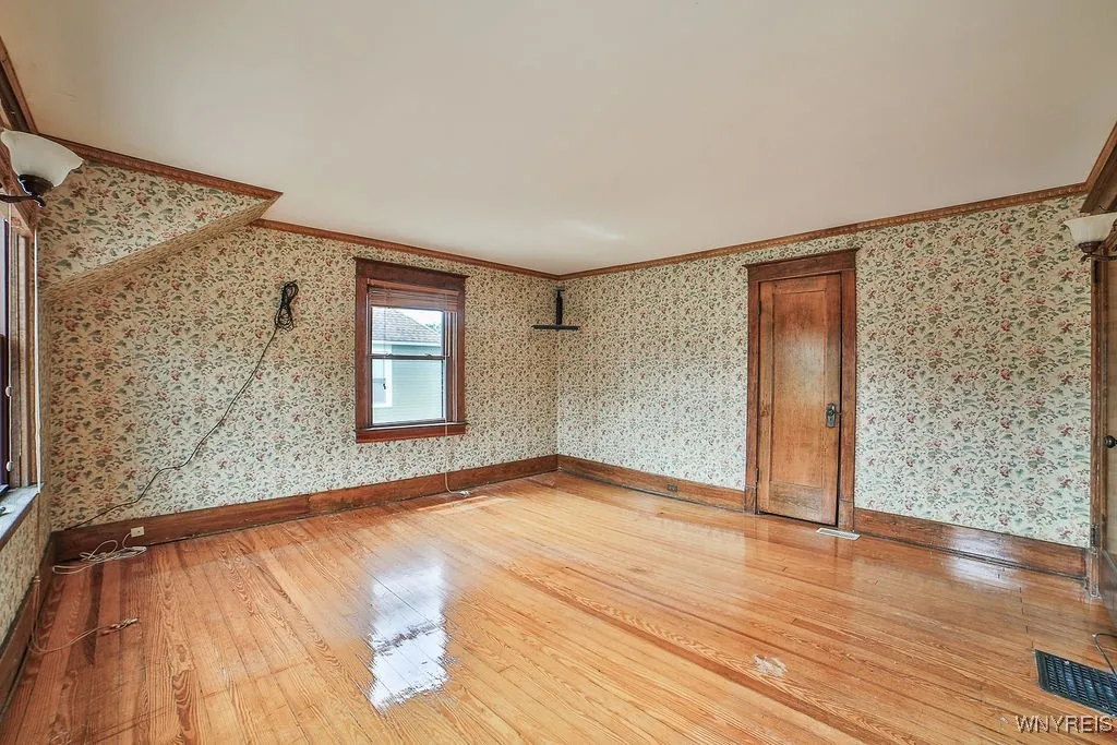 Bedroom #1