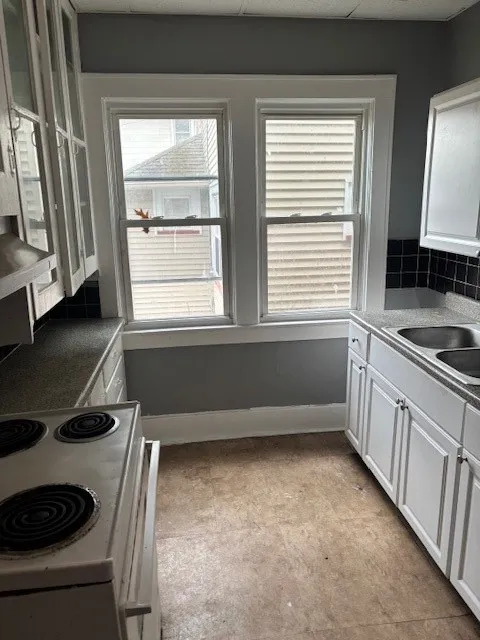386 Ridgeway Avenue, Rochester, New York 14615, Rochester, New York 14615, 8 Bedrooms Bedrooms, ,4 BathroomsBathrooms,Residential,For Sale,386 Ridgeway Avenue, Rochester, New York 14615,R1622517