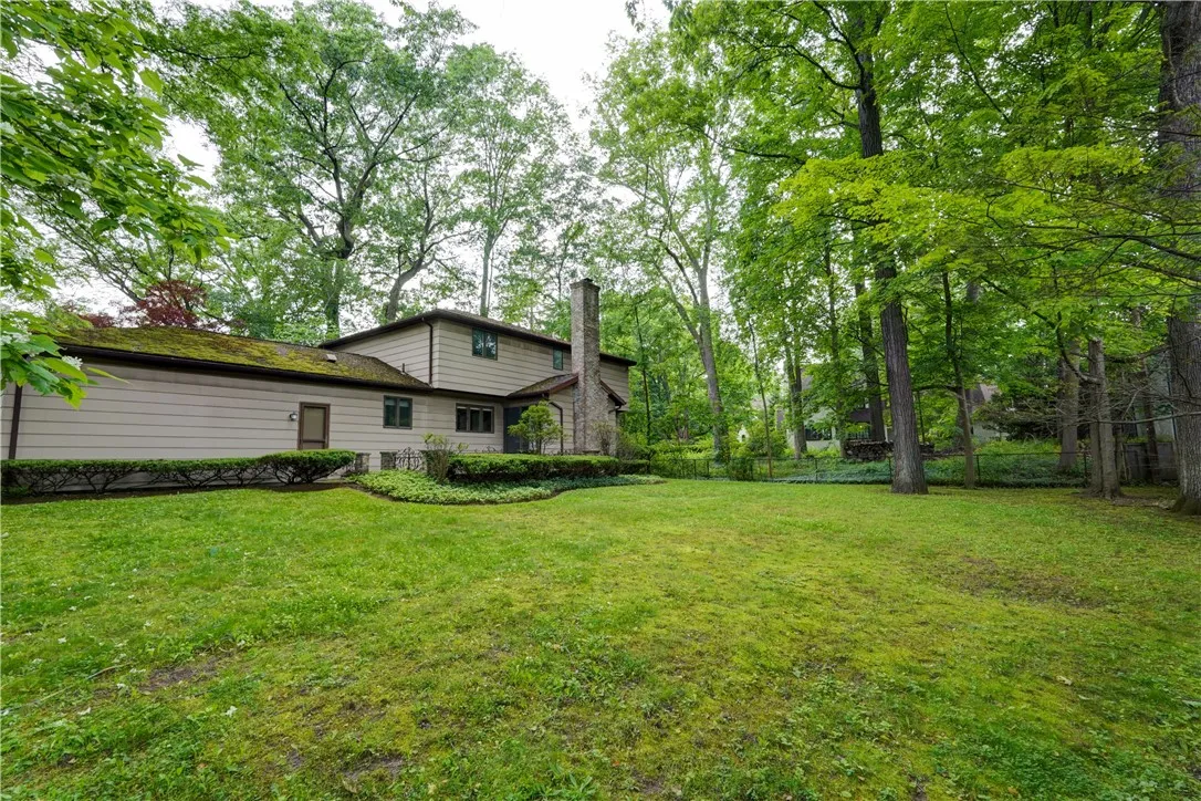120 Oak Lane, Brighton, New York 14610, Brighton, New York 14610, 4 Bedrooms Bedrooms, 10 Rooms Rooms,2 BathroomsBathrooms,Residential,For Sale,120 Oak Lane, Brighton, New York 14610,R1617308