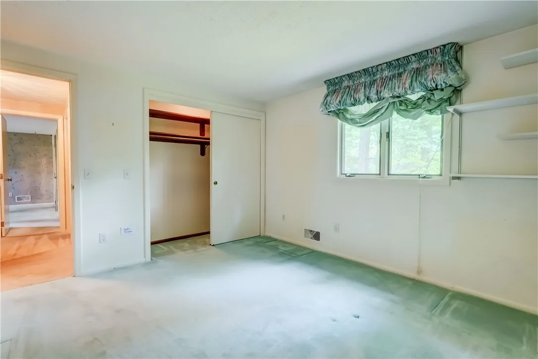 120 Oak Lane, Brighton, New York 14610, Brighton, New York 14610, 4 Bedrooms Bedrooms, 10 Rooms Rooms,2 BathroomsBathrooms,Residential,For Sale,120 Oak Lane, Brighton, New York 14610,R1617308