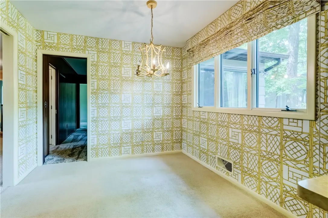 120 Oak Lane, Brighton, New York 14610, Brighton, New York 14610, 4 Bedrooms Bedrooms, 10 Rooms Rooms,2 BathroomsBathrooms,Residential,For Sale,120 Oak Lane, Brighton, New York 14610,R1617308