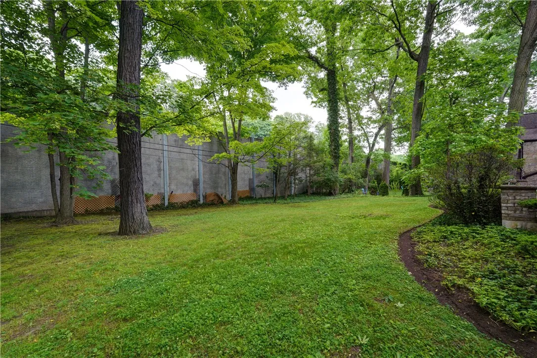 120 Oak Lane, Brighton, New York 14610, Brighton, New York 14610, 4 Bedrooms Bedrooms, 10 Rooms Rooms,2 BathroomsBathrooms,Residential,For Sale,120 Oak Lane, Brighton, New York 14610,R1617308
