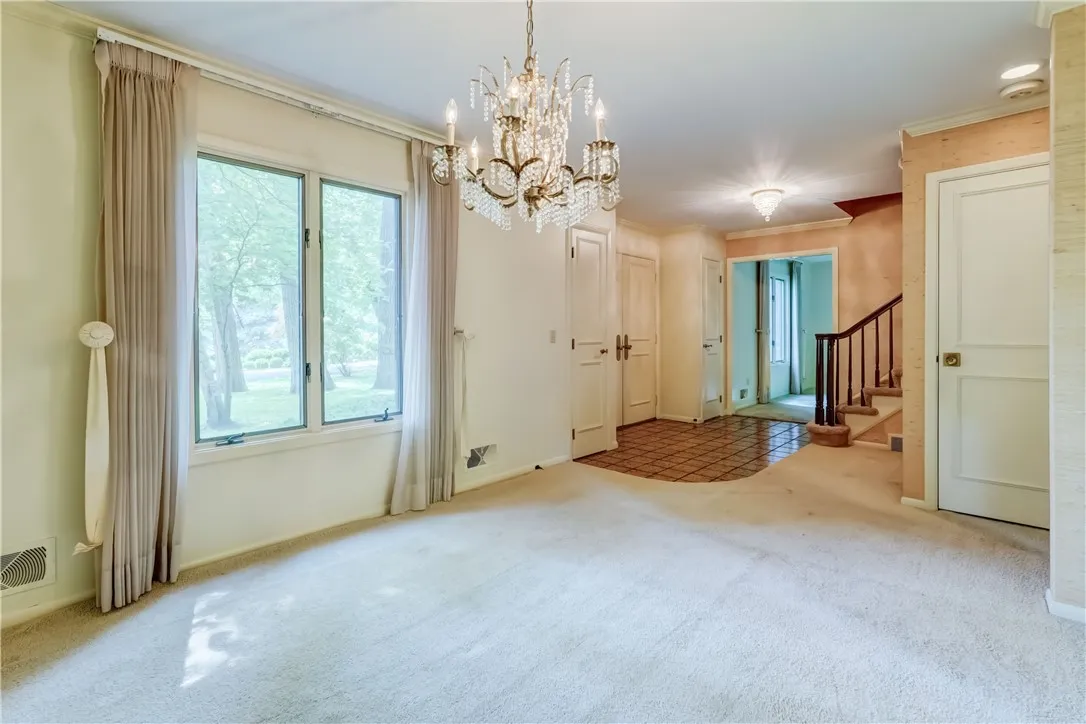 120 Oak Lane, Brighton, New York 14610, Brighton, New York 14610, 4 Bedrooms Bedrooms, 10 Rooms Rooms,2 BathroomsBathrooms,Residential,For Sale,120 Oak Lane, Brighton, New York 14610,R1617308