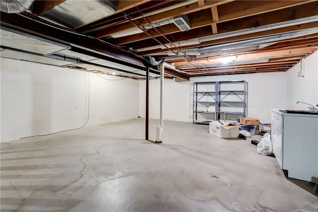 120 Oak Lane, Brighton, New York 14610, Brighton, New York 14610, 4 Bedrooms Bedrooms, 10 Rooms Rooms,2 BathroomsBathrooms,Residential,For Sale,120 Oak Lane, Brighton, New York 14610,R1617308