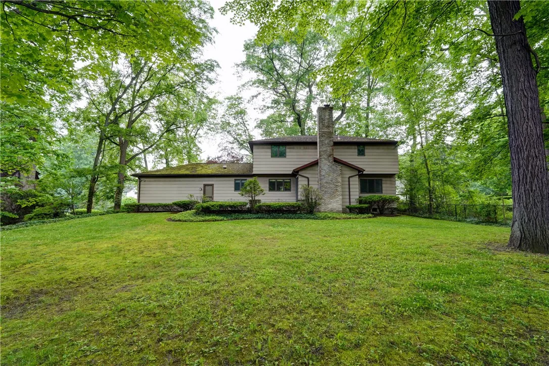 120 Oak Lane, Brighton, New York 14610, Brighton, New York 14610, 4 Bedrooms Bedrooms, 10 Rooms Rooms,2 BathroomsBathrooms,Residential,For Sale,120 Oak Lane, Brighton, New York 14610,R1617308