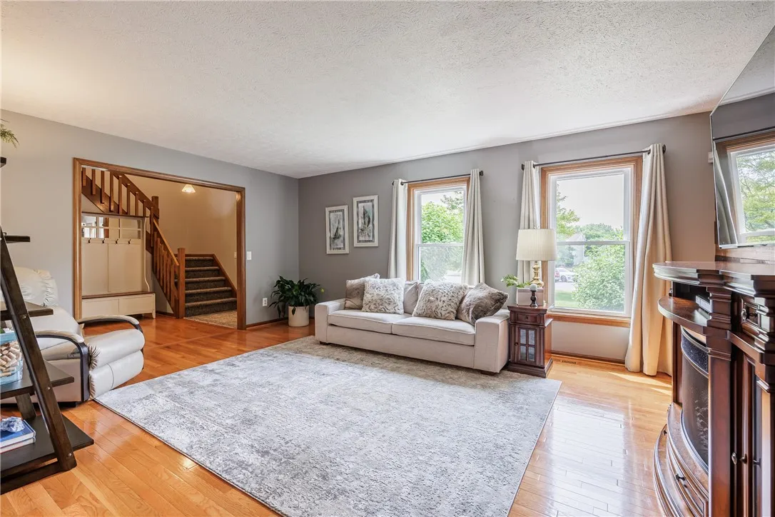 60 Tilstone Place, Brighton, New York 14618, Brighton, New York 14618, 6 Bedrooms Bedrooms, 11 Rooms Rooms,3 BathroomsBathrooms,Residential,For Sale,60 Tilstone Place, Brighton, New York 14618,R1622262