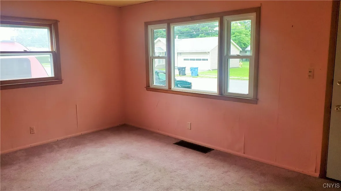 60 Wheeler Avenue, Cortland, New York 13045, Cortland, New York 13045, 2 Bedrooms Bedrooms, 5 Rooms Rooms,1 BathroomBathrooms,Residential,For Sale,60 Wheeler Avenue, Cortland, New York 13045,S1622862