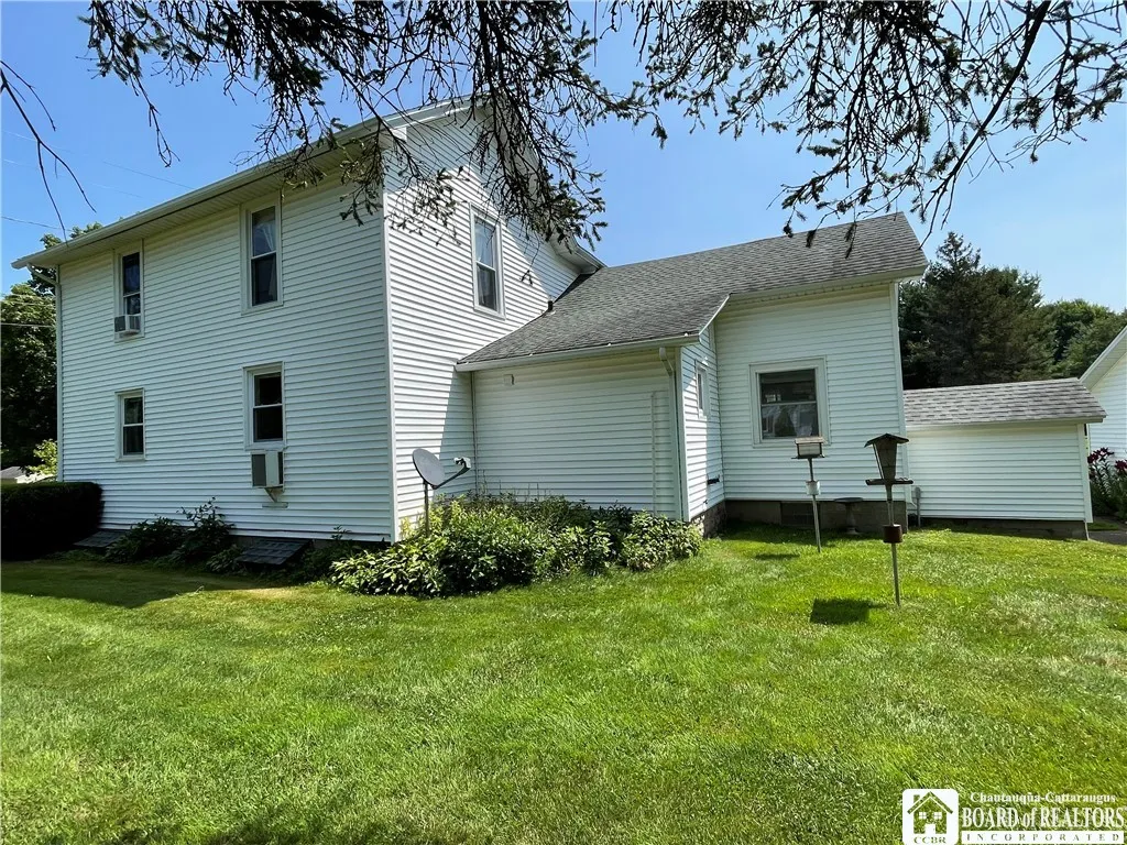 25 Crowley Street, Randolph, New York 14772, Randolph, New York 14772, 3 Bedrooms Bedrooms, 9 Rooms Rooms,1 BathroomBathrooms,Residential,For Sale,25 Crowley Street, Randolph, New York 14772,R1622626