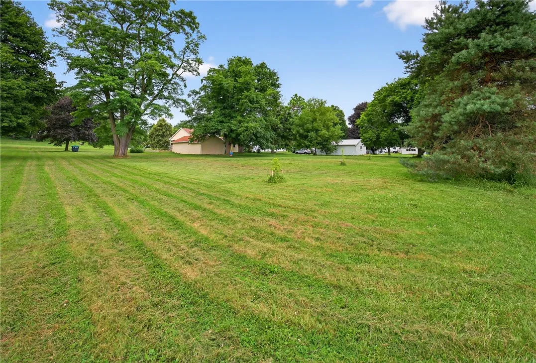 1005 State Route 14a, Benton, New York 14527, Benton, New York 14527, 3 Bedrooms Bedrooms, 8 Rooms Rooms,2 BathroomsBathrooms,Residential,For Sale,1005 State Route 14a, Benton, New York 14527,R1622827