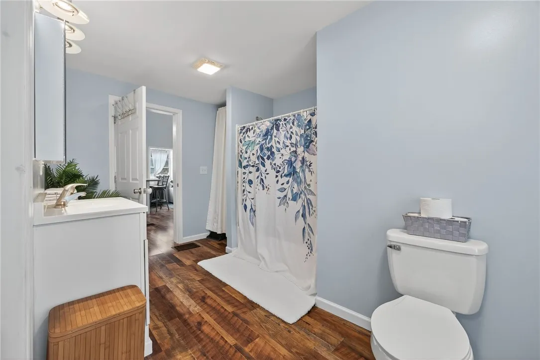 1005 State Route 14a, Benton, New York 14527, Benton, New York 14527, 3 Bedrooms Bedrooms, 8 Rooms Rooms,2 BathroomsBathrooms,Residential,For Sale,1005 State Route 14a, Benton, New York 14527,R1622827