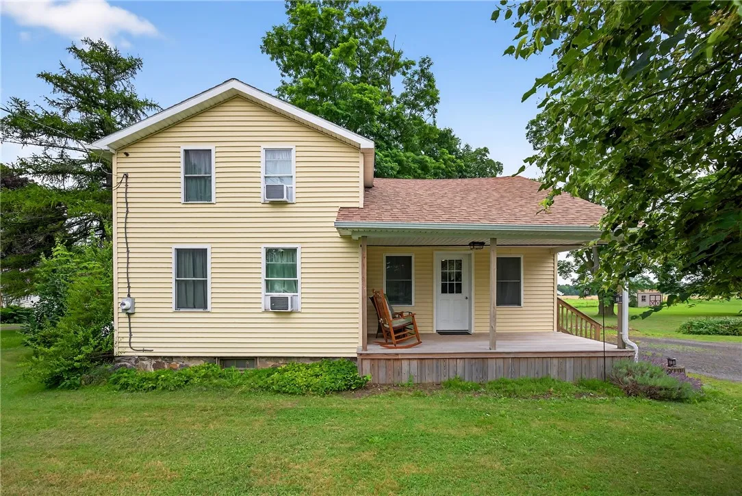 1005 State Route 14a, Benton, New York 14527, Benton, New York 14527, 3 Bedrooms Bedrooms, 8 Rooms Rooms,2 BathroomsBathrooms,Residential,For Sale,1005 State Route 14a, Benton, New York 14527,R1622827