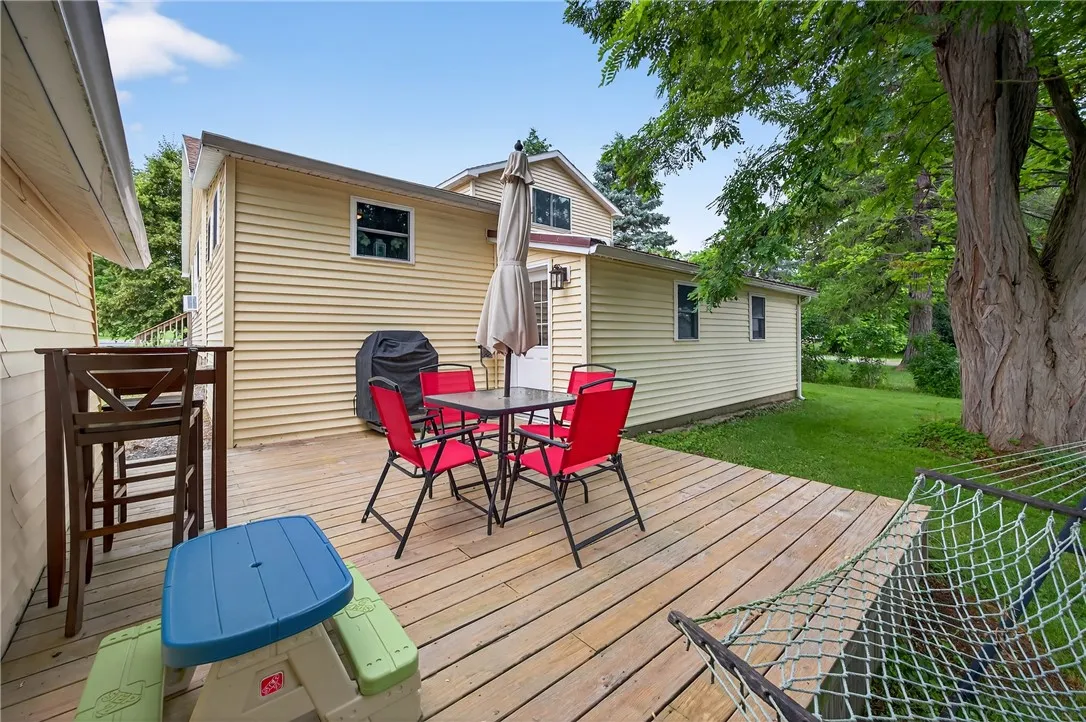 1005 State Route 14a, Benton, New York 14527, Benton, New York 14527, 3 Bedrooms Bedrooms, 8 Rooms Rooms,2 BathroomsBathrooms,Residential,For Sale,1005 State Route 14a, Benton, New York 14527,R1622827