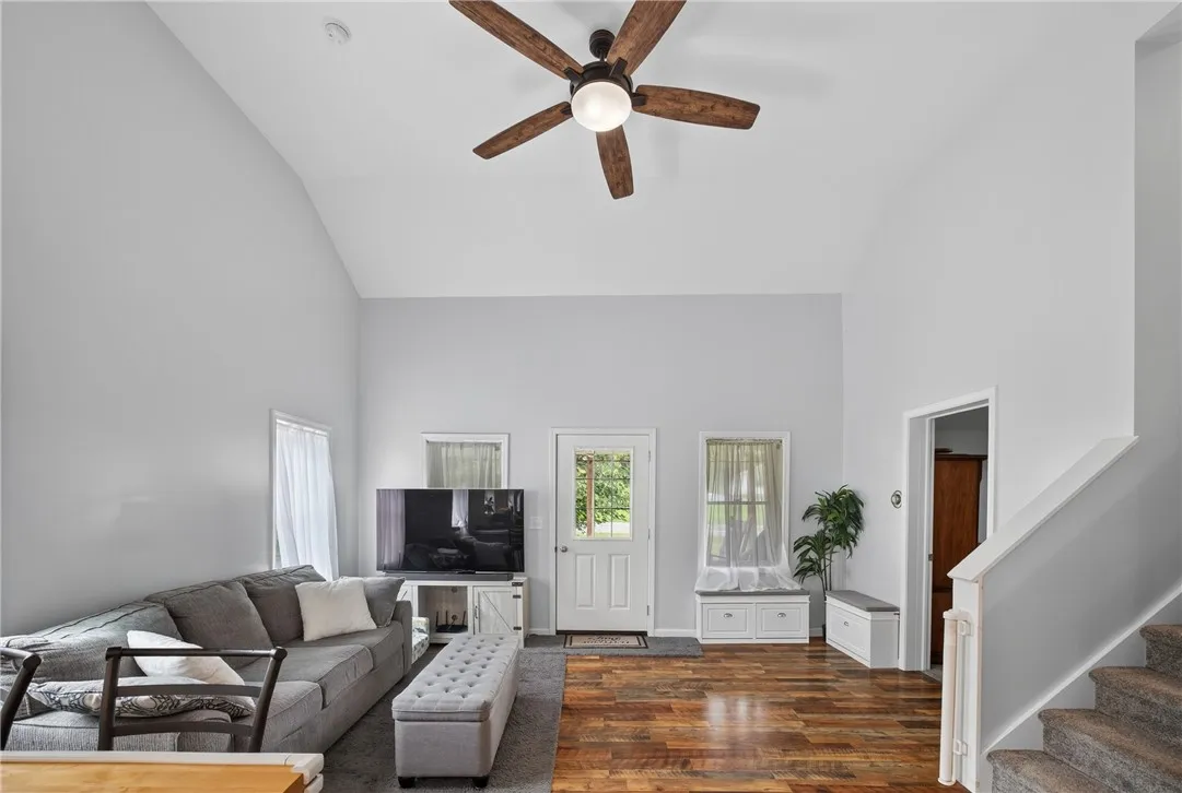 1005 State Route 14a, Benton, New York 14527, Benton, New York 14527, 3 Bedrooms Bedrooms, 8 Rooms Rooms,2 BathroomsBathrooms,Residential,For Sale,1005 State Route 14a, Benton, New York 14527,R1622827
