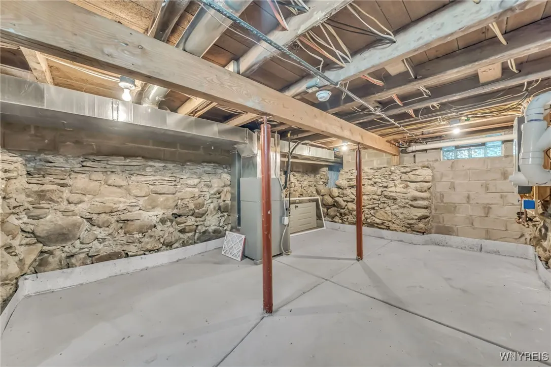 737 West Falls Road, Aurora, New York 14170, Aurora, New York 14170, 2 Bedrooms Bedrooms, 10 Rooms Rooms,2 BathroomsBathrooms,Residential,For Sale,737 West Falls Road, Aurora, New York 14170,B1621624