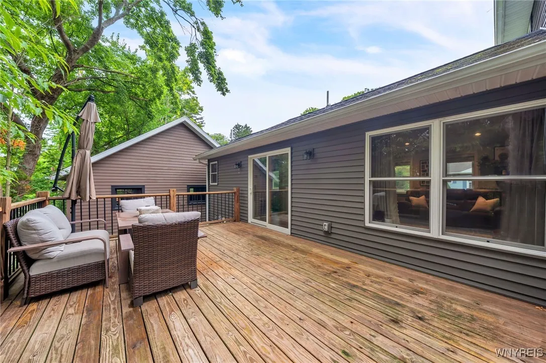 737 West Falls Road, Aurora, New York 14170, Aurora, New York 14170, 2 Bedrooms Bedrooms, 10 Rooms Rooms,2 BathroomsBathrooms,Residential,For Sale,737 West Falls Road, Aurora, New York 14170,B1621624