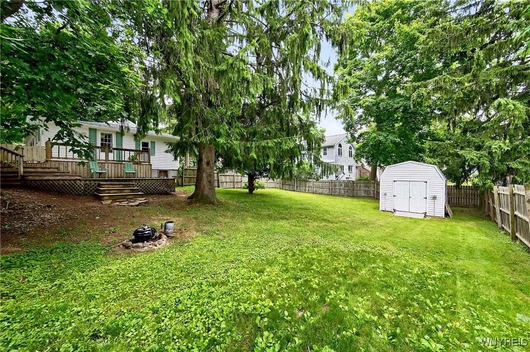 7017 Quaker, Orchard Park, New York 14127, Orchard Park, New York 14127, 2 Bedrooms Bedrooms, 7 Rooms Rooms,1 BathroomBathrooms,Residential,For Sale,7017 Quaker, Orchard Park, New York 14127,B1622558