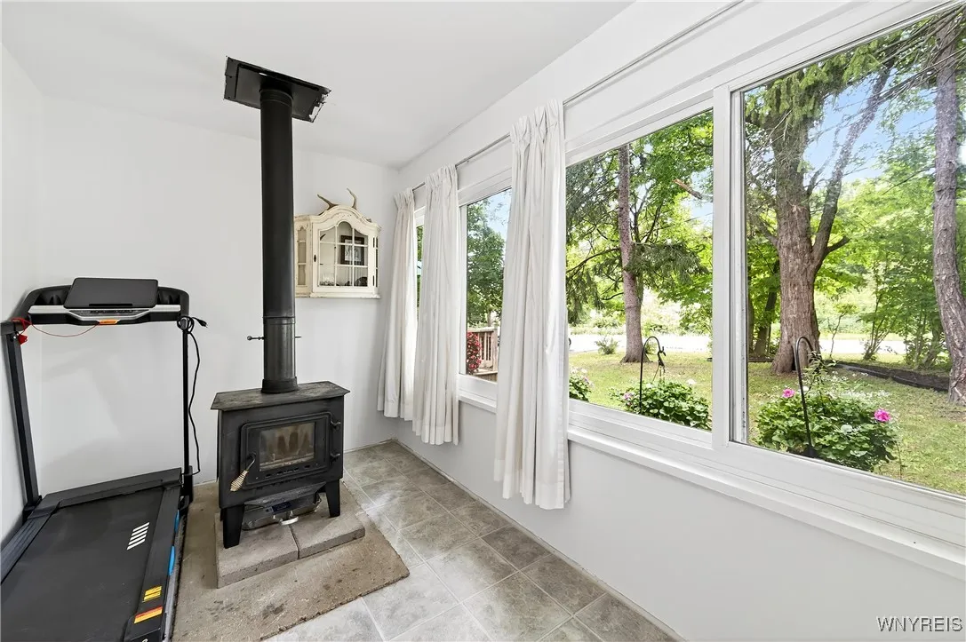 7017 Quaker, Orchard Park, New York 14127, Orchard Park, New York 14127, 2 Bedrooms Bedrooms, 7 Rooms Rooms,1 BathroomBathrooms,Residential,For Sale,7017 Quaker, Orchard Park, New York 14127,B1622558