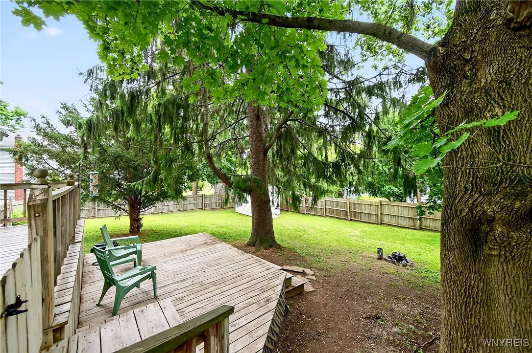 7017 Quaker, Orchard Park, New York 14127, Orchard Park, New York 14127, 2 Bedrooms Bedrooms, 7 Rooms Rooms,1 BathroomBathrooms,Residential,For Sale,7017 Quaker, Orchard Park, New York 14127,B1622558