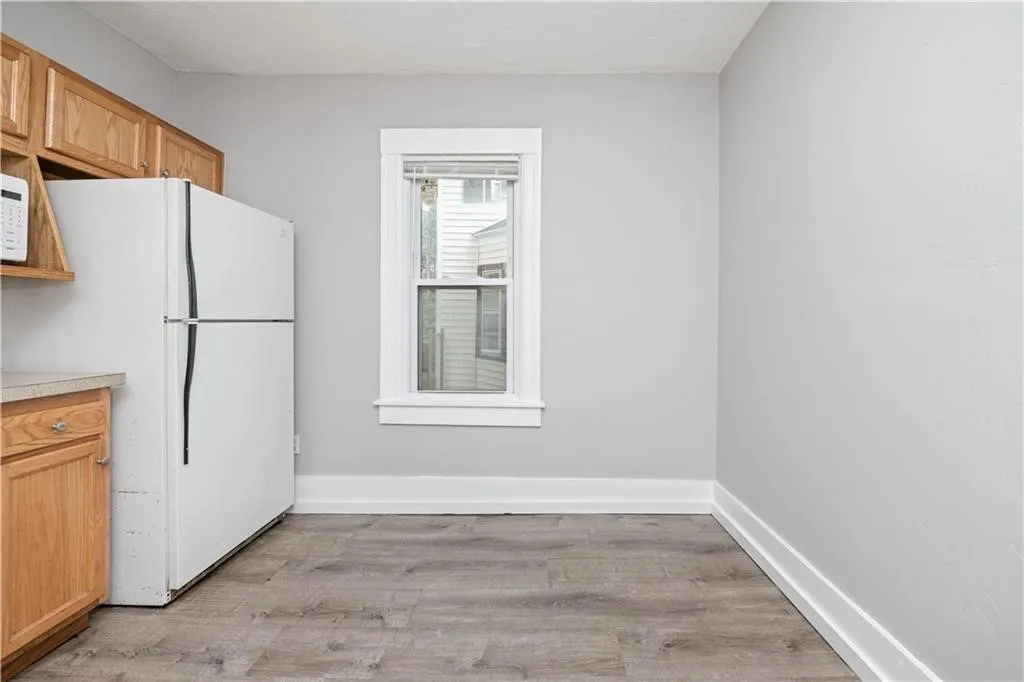 174 Barton Street, Rochester, New York 14611, Rochester, New York 14611, 4 Bedrooms Bedrooms, 10 Rooms Rooms,2 BathroomsBathrooms,Residential,For Sale,174 Barton Street, Rochester, New York 14611,R1622582