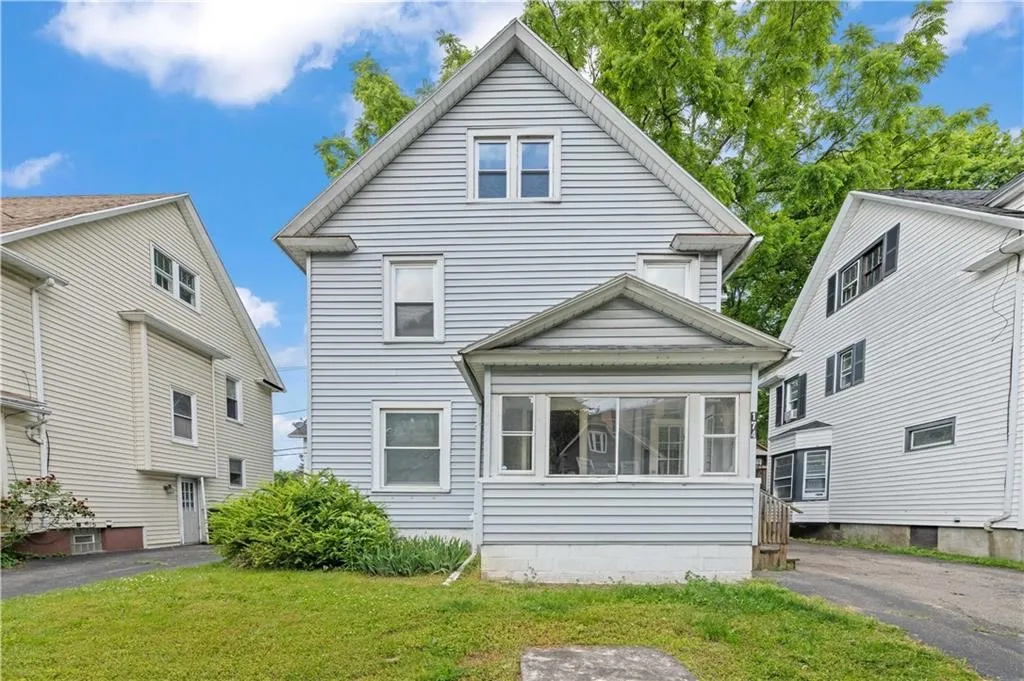174 Barton Street, Rochester, New York 14611, Rochester, New York 14611, 4 Bedrooms Bedrooms, 10 Rooms Rooms,2 BathroomsBathrooms,Residential,For Sale,174 Barton Street, Rochester, New York 14611,R1622582