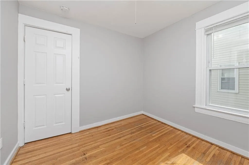 174 Barton Street, Rochester, New York 14611, Rochester, New York 14611, 4 Bedrooms Bedrooms, 10 Rooms Rooms,2 BathroomsBathrooms,Residential,For Sale,174 Barton Street, Rochester, New York 14611,R1622582