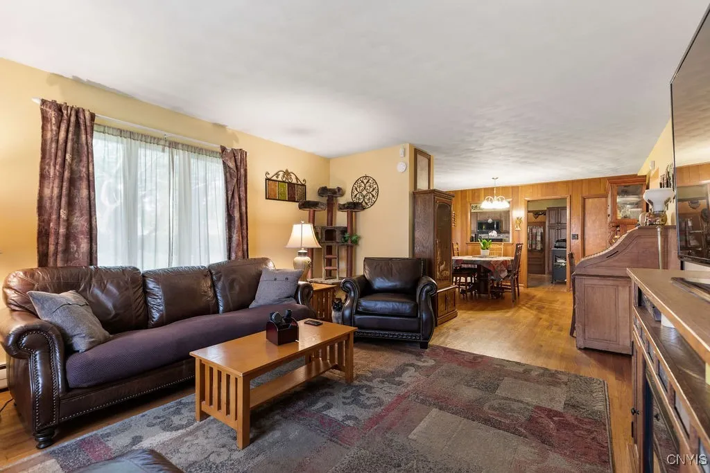 3134 Main Street, Mexico, New York 13114, Mexico, New York 13114, 3 Bedrooms Bedrooms, 7 Rooms Rooms,1 BathroomBathrooms,Residential,For Sale,3134 Main Street, Mexico, New York 13114,S1620675