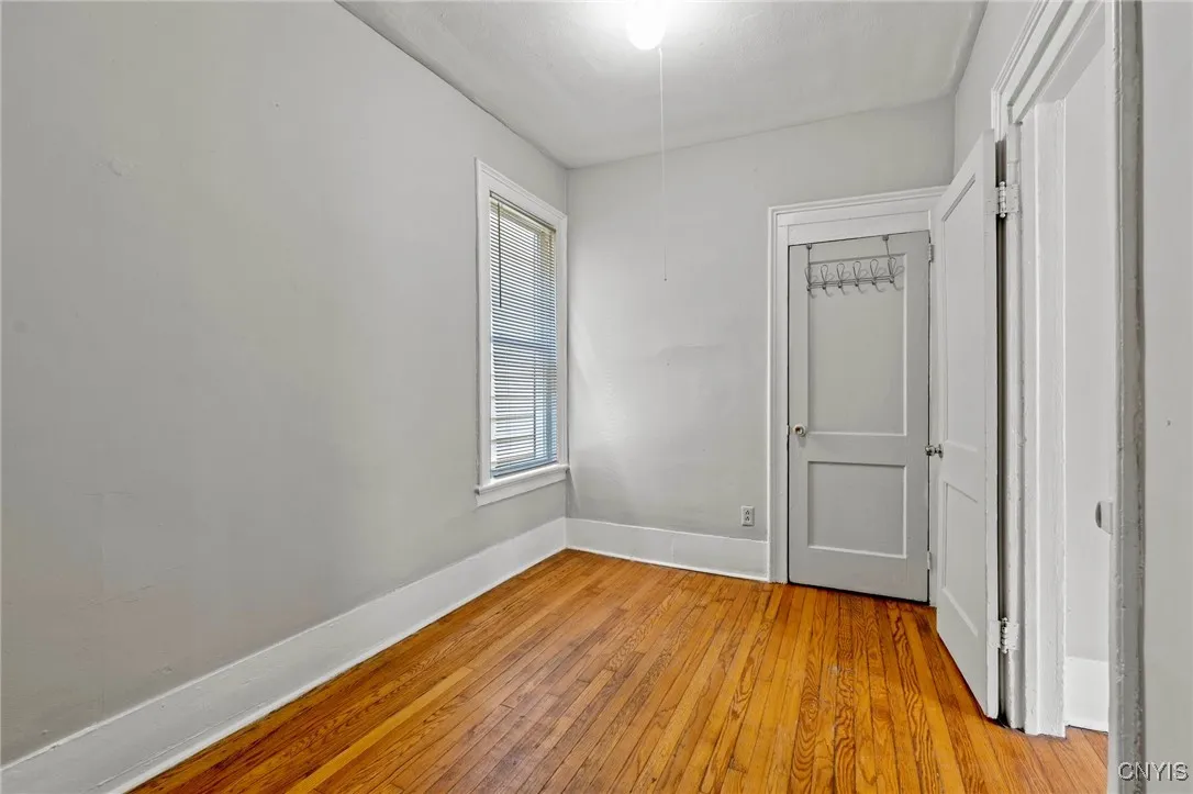 110 Herbert Street, Syracuse, New York 13208, Syracuse, New York 13208, 9 Bedrooms Bedrooms, ,3 BathroomsBathrooms,Residential,Closed,110 Herbert Street, Syracuse, New York 13208,0,S1622243