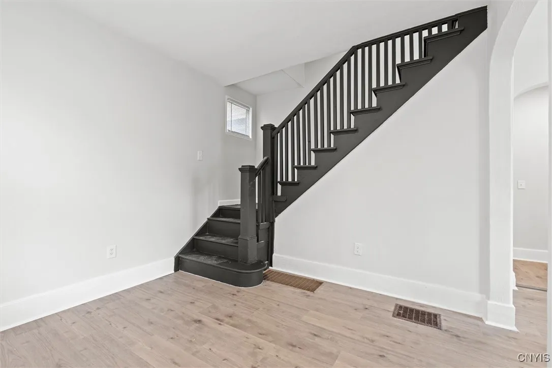 110 Herbert Street, Syracuse, New York 13208, Syracuse, New York 13208, 9 Bedrooms Bedrooms, ,3 BathroomsBathrooms,Residential,Closed,110 Herbert Street, Syracuse, New York 13208,0,S1622243