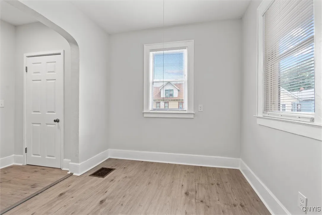 110 Herbert Street, Syracuse, New York 13208, Syracuse, New York 13208, 9 Bedrooms Bedrooms, ,3 BathroomsBathrooms,Residential,Closed,110 Herbert Street, Syracuse, New York 13208,0,S1622243