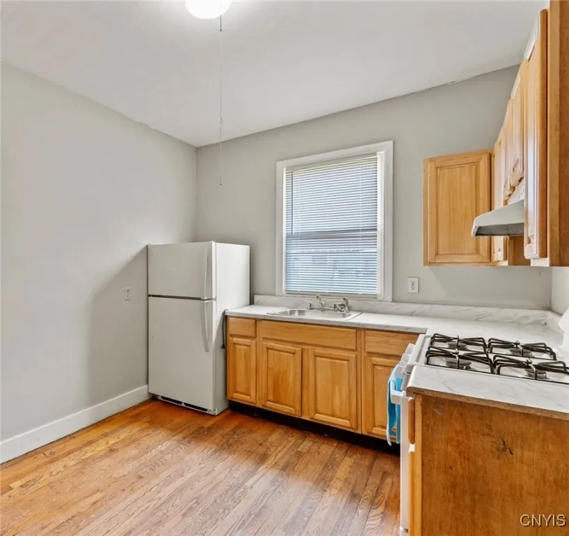 110 Herbert Street, Syracuse, New York 13208, Syracuse, New York 13208, 9 Bedrooms Bedrooms, ,3 BathroomsBathrooms,Residential,Closed,110 Herbert Street, Syracuse, New York 13208,0,S1622243