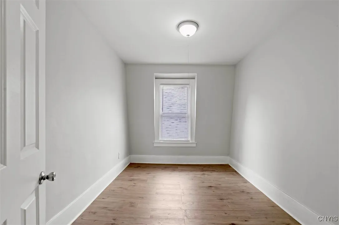 110 Herbert Street, Syracuse, New York 13208, Syracuse, New York 13208, 9 Bedrooms Bedrooms, ,3 BathroomsBathrooms,Residential,Closed,110 Herbert Street, Syracuse, New York 13208,0,S1622243