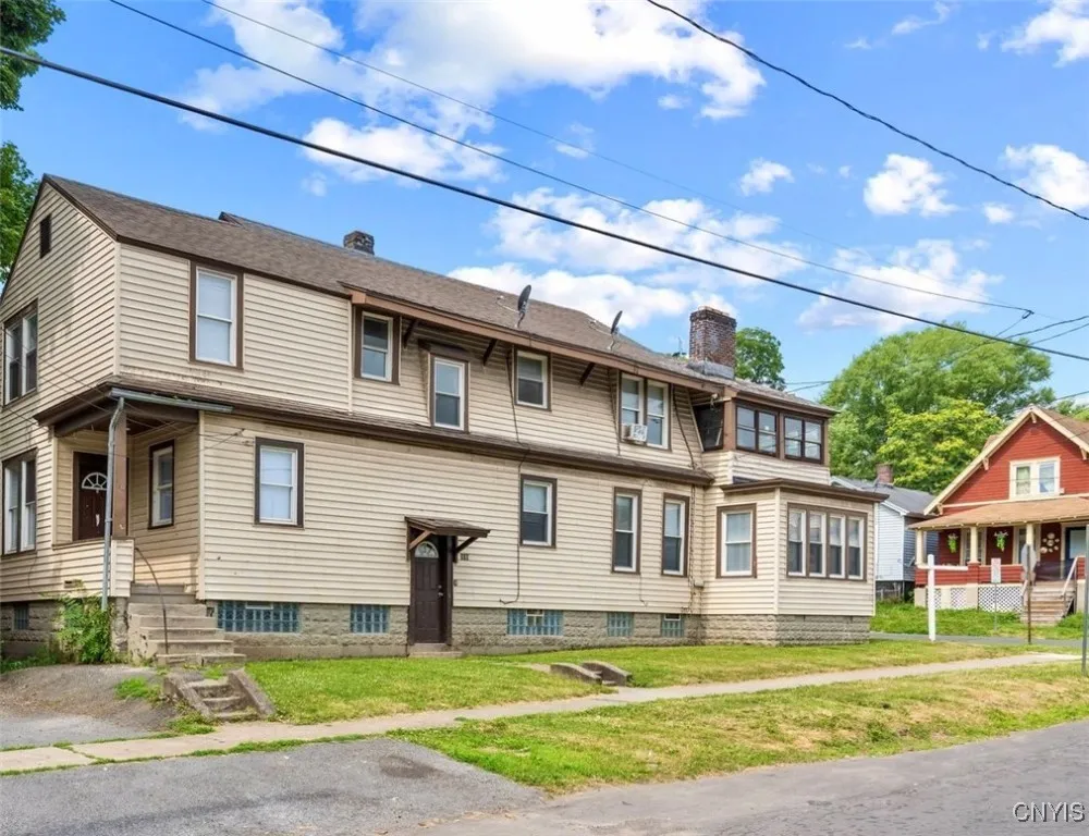 110 Herbert Street, Syracuse, New York 13208, Syracuse, New York 13208, 9 Bedrooms Bedrooms, ,3 BathroomsBathrooms,Residential,Closed,110 Herbert Street, Syracuse, New York 13208,0,S1622243