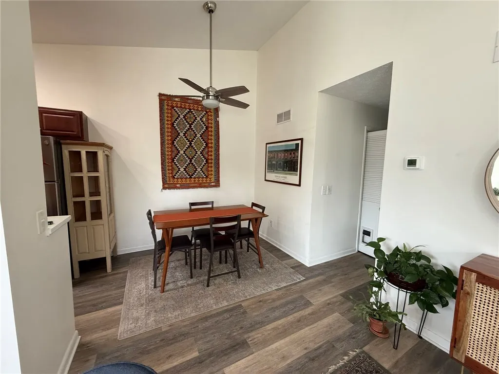 740 Eastbrooke Lane, Brighton, New York 14618, Brighton, New York 14618, 2 Bedrooms Bedrooms, 5 Rooms Rooms,1 BathroomBathrooms,Residential Lease,For Rent,740 Eastbrooke Lane, Brighton, New York 14618,R1622417