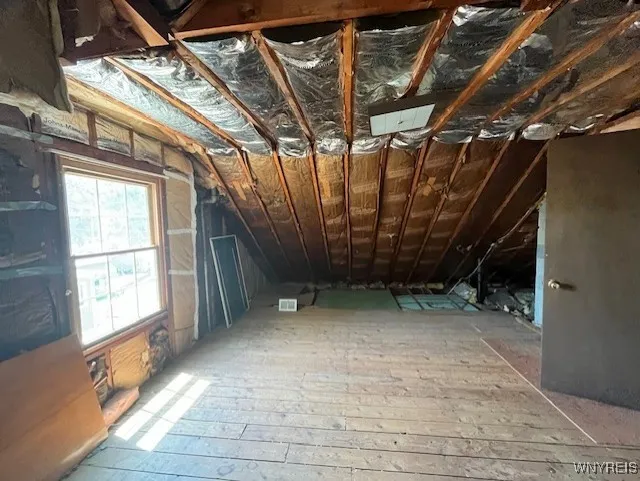 30 Karen Drive, Tonawanda, New York 14150, Tonawanda, New York 14150, 2 Bedrooms Bedrooms, 5 Rooms Rooms,1 BathroomBathrooms,Residential,For Sale,30 Karen Drive, Tonawanda, New York 14150,B1622651