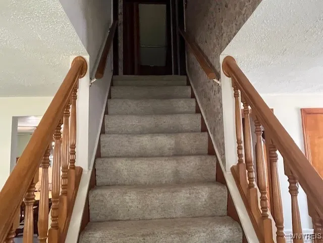 30 Karen Drive, Tonawanda, New York 14150, Tonawanda, New York 14150, 2 Bedrooms Bedrooms, 5 Rooms Rooms,1 BathroomBathrooms,Residential,For Sale,30 Karen Drive, Tonawanda, New York 14150,B1622651