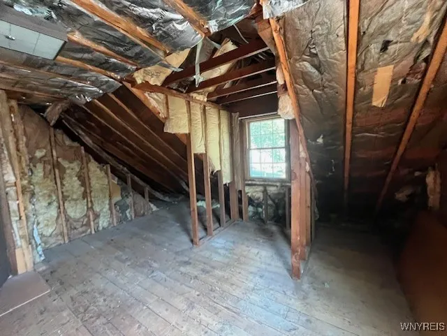 30 Karen Drive, Tonawanda, New York 14150, Tonawanda, New York 14150, 2 Bedrooms Bedrooms, 5 Rooms Rooms,1 BathroomBathrooms,Residential,For Sale,30 Karen Drive, Tonawanda, New York 14150,B1622651