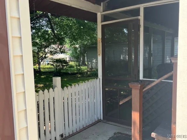 30 Karen Drive, Tonawanda, New York 14150, Tonawanda, New York 14150, 2 Bedrooms Bedrooms, 5 Rooms Rooms,1 BathroomBathrooms,Residential,For Sale,30 Karen Drive, Tonawanda, New York 14150,B1622651
