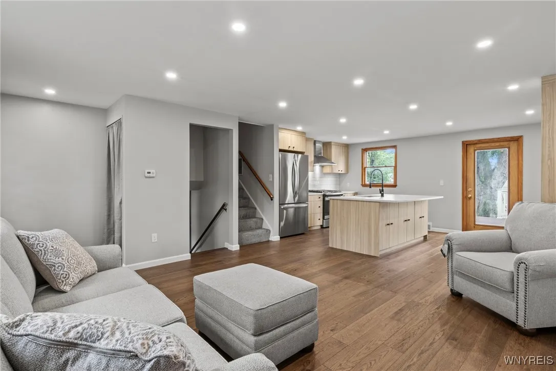 131 Tim Tam, West Seneca, New York 14224, West Seneca, New York 14224, 3 Bedrooms Bedrooms, 8 Rooms Rooms,1 BathroomBathrooms,Residential,For Sale,131 Tim Tam, West Seneca, New York 14224,0,B1622804
