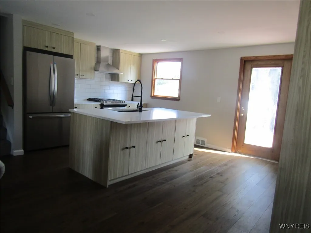 131 Tim Tam, West Seneca, New York 14224, West Seneca, New York 14224, 3 Bedrooms Bedrooms, 8 Rooms Rooms,1 BathroomBathrooms,Residential,For Sale,131 Tim Tam, West Seneca, New York 14224,B1622804