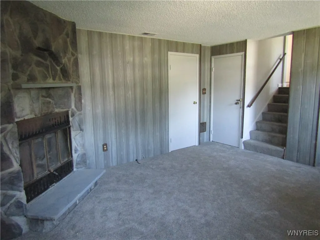 131 Tim Tam, West Seneca, New York 14224, West Seneca, New York 14224, 3 Bedrooms Bedrooms, 8 Rooms Rooms,1 BathroomBathrooms,Residential,For Sale,131 Tim Tam, West Seneca, New York 14224,B1622804