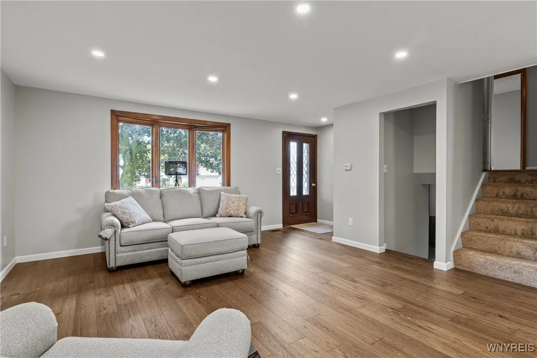131 Tim Tam, West Seneca, New York 14224, West Seneca, New York 14224, 3 Bedrooms Bedrooms, 8 Rooms Rooms,1 BathroomBathrooms,Residential,For Sale,131 Tim Tam, West Seneca, New York 14224,0,B1622804