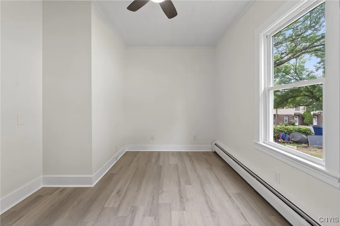 215 Vann Street, Syracuse, New York 13206, Syracuse, New York 13206, 3 Bedrooms Bedrooms, 7 Rooms Rooms,1 BathroomBathrooms,Residential,For Sale,215 Vann Street, Syracuse, New York 13206,S1622824