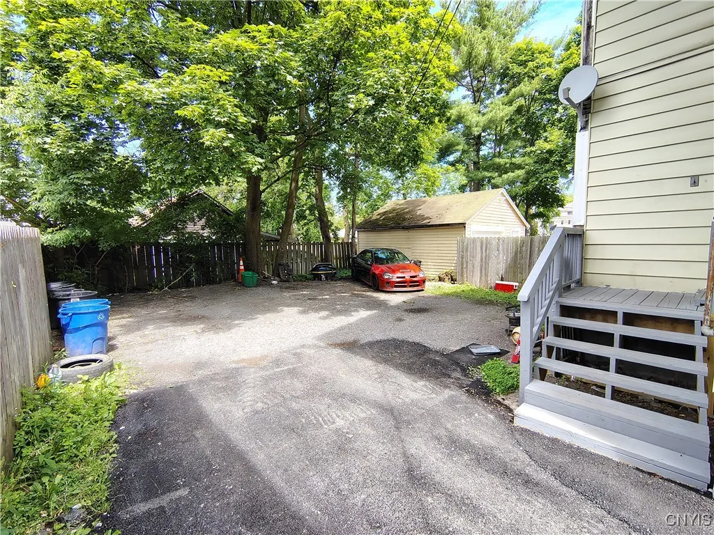 1716 - 1718 Oneida Street, Utica, New York 13501, Utica, New York 13501, 5 Bedrooms Bedrooms, ,3 BathroomsBathrooms,Residential,For Sale,1716 - 1718 Oneida Street, Utica, New York 13501,S1621730