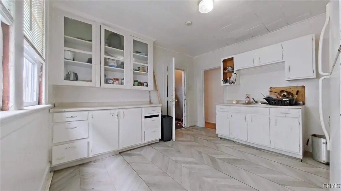 1716 - 1718 Oneida Street, Utica, New York 13501, Utica, New York 13501, 5 Bedrooms Bedrooms, ,3 BathroomsBathrooms,Residential,For Sale,1716 - 1718 Oneida Street, Utica, New York 13501,S1621730