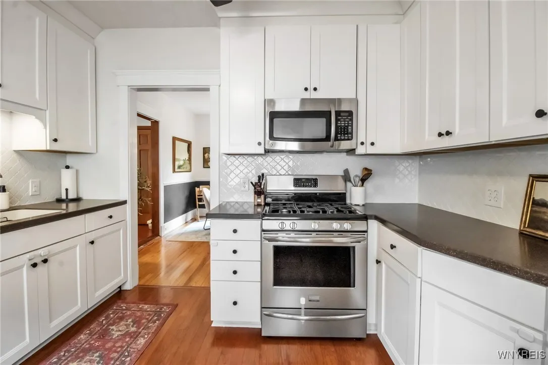 211 Pleasant Avenue, Hamburg, New York 14075, Hamburg, New York 14075, 3 Bedrooms Bedrooms, 8 Rooms Rooms,1 BathroomBathrooms,Residential,For Sale,211 Pleasant Avenue, Hamburg, New York 14075,B1622700