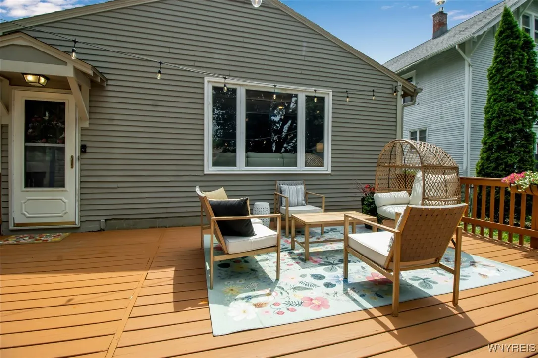 211 Pleasant Avenue, Hamburg, New York 14075, Hamburg, New York 14075, 3 Bedrooms Bedrooms, 8 Rooms Rooms,1 BathroomBathrooms,Residential,For Sale,211 Pleasant Avenue, Hamburg, New York 14075,B1622700