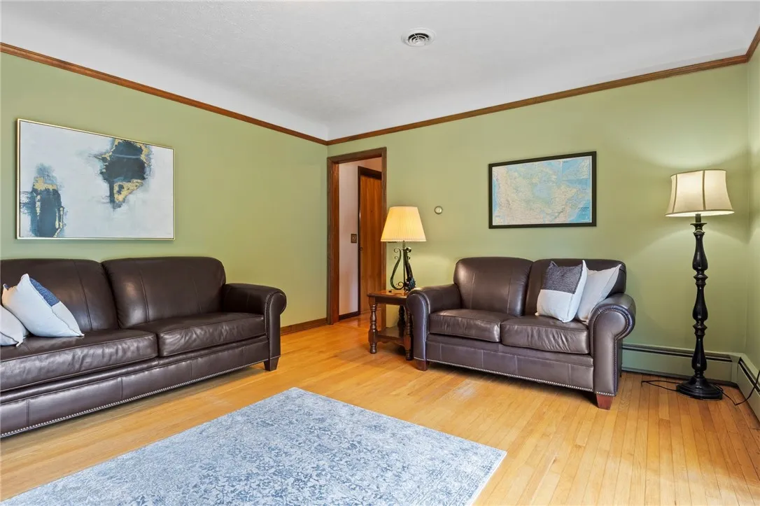 1076 Hrezent View Lane, Webster, New York 14580, Webster, New York 14580, 3 Bedrooms Bedrooms, 6 Rooms Rooms,2 BathroomsBathrooms,Residential,For Sale,1076 Hrezent View Lane, Webster, New York 14580,R1622535